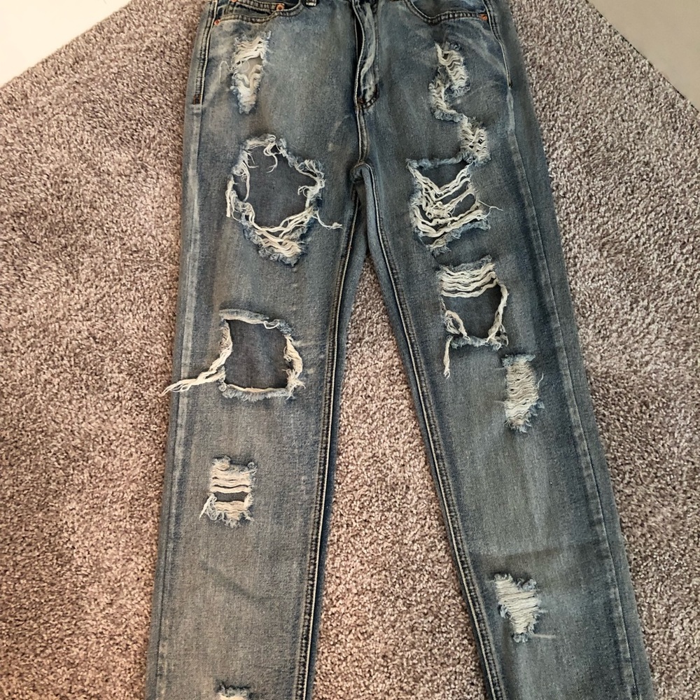 Signature Jeans